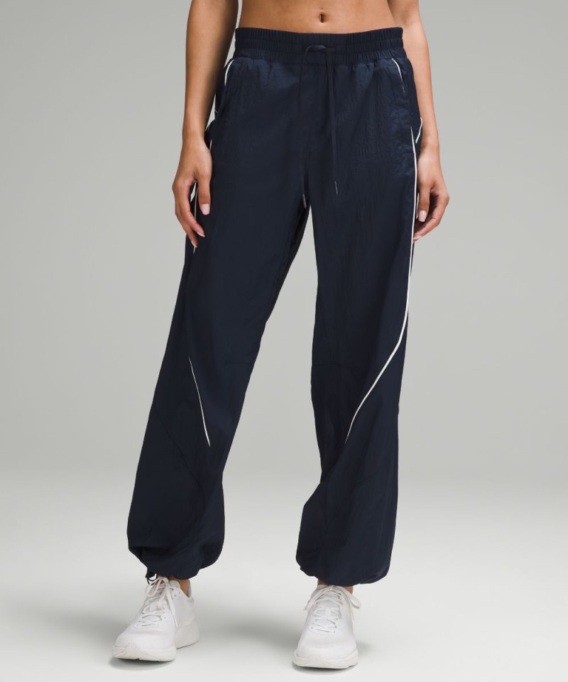 Lululemon | Women's License to Train Mid-Rise Lightweight Jogger