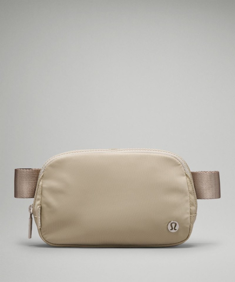 Lululemon | Women's Everywhere Belt Bag 1L Raw Linen