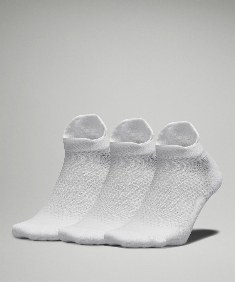 Lululemon | Men's MacroPillow Tab Running Socks Medium Cushioning 3 Pack White