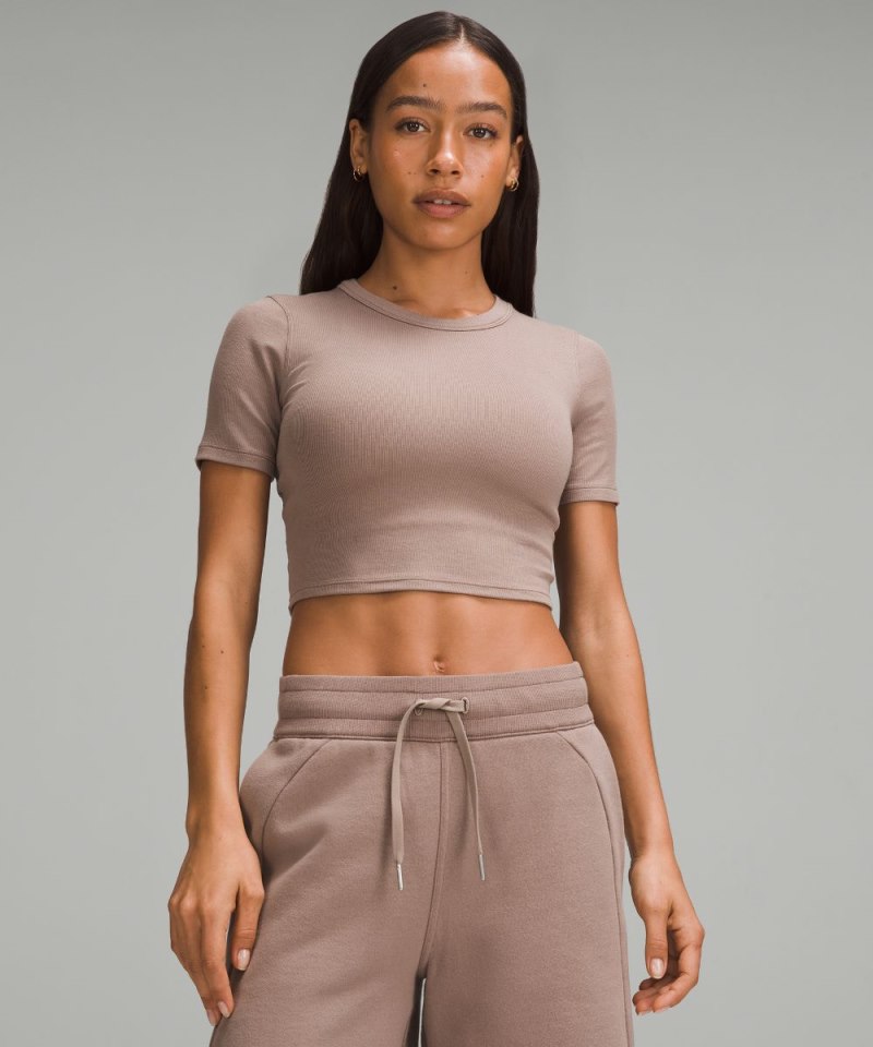 Lululemon | Women's Hold Tight Straight Hem Cropped T-Shirt Taup