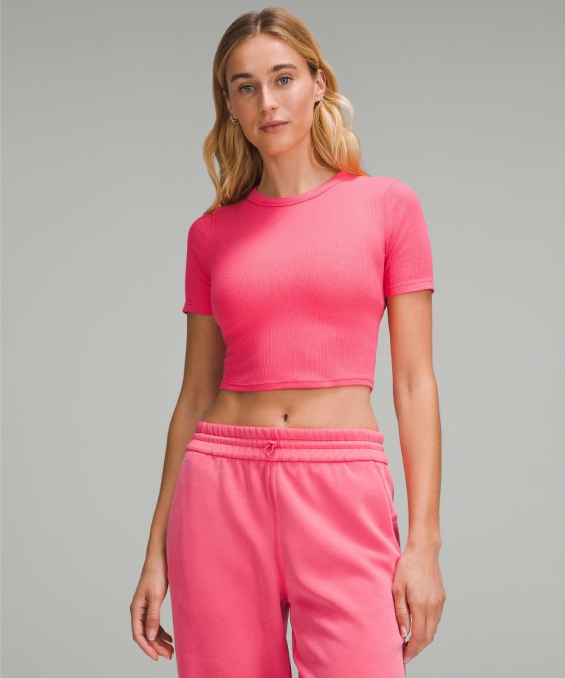 Lululemon | Women's Hold Tight Straight Hem Cropped T-Shirt Glaze Pink