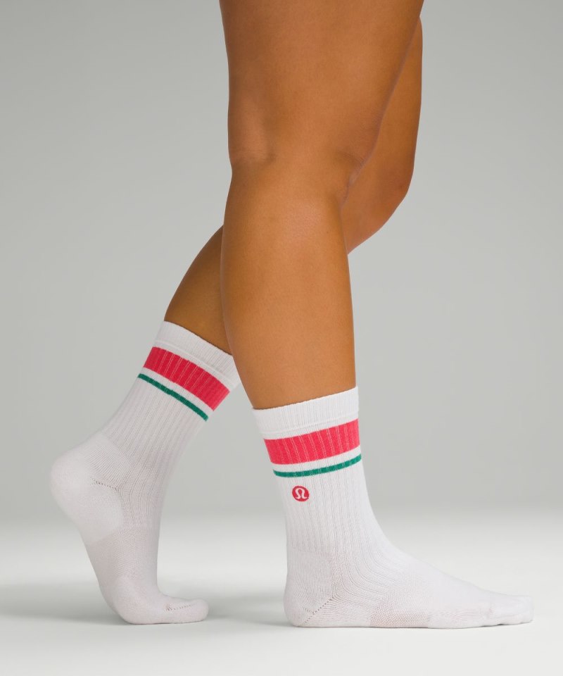 Lululemon | Women's WoDaily Stride Ribbed Comfort Crew Socks Stripe White / Coralize / Cascadia Green