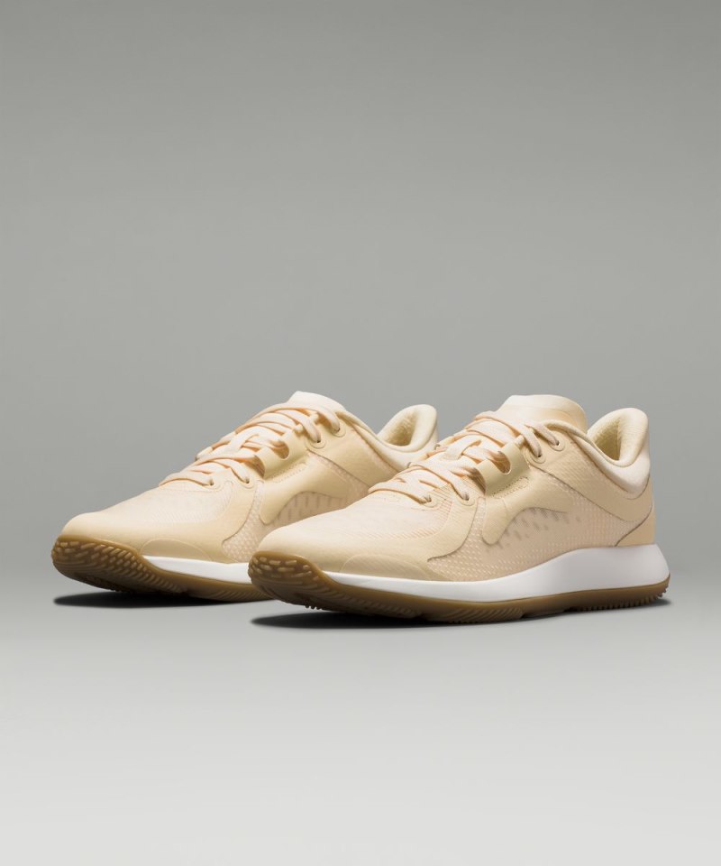 Lululemon | Women's strongfeel WoTraining Shoe Lemon Chiffon / White / Filbert Tan