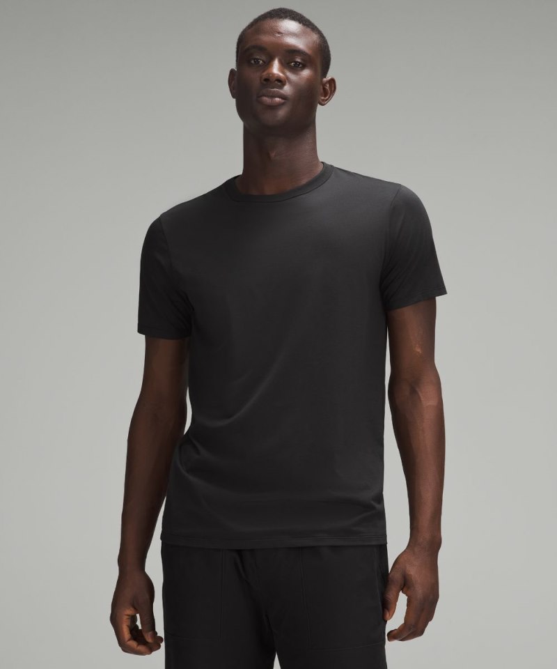 Lululemon | Men's Fundamental T-Shirt Black