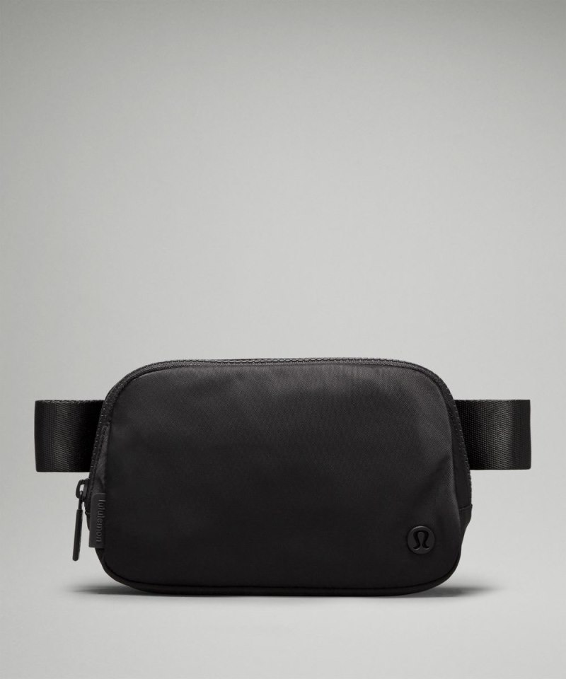 Lululemon | Men's Everywhere Belt Bag 1L Black / Black (not available)