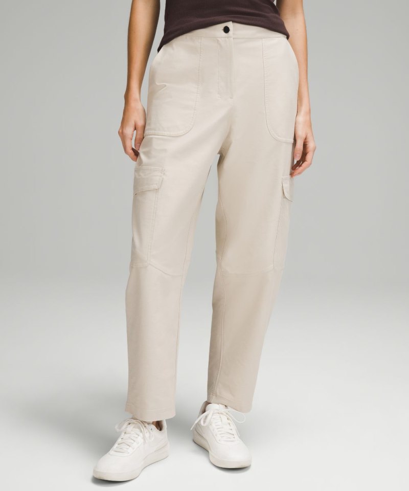 Lululemon | Women's Light Utilitech Cargo Pocket High-Rise Pant