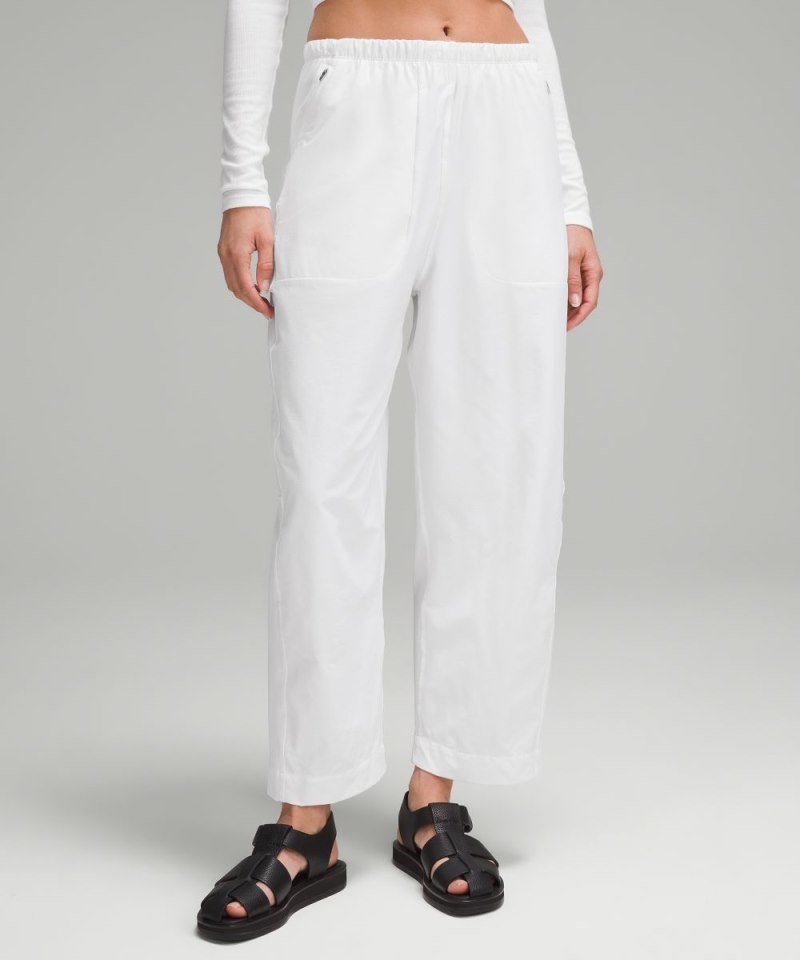 Lululemon | Women's Lightweight Mid-Rise Barrel-Leg Cropped Pant White