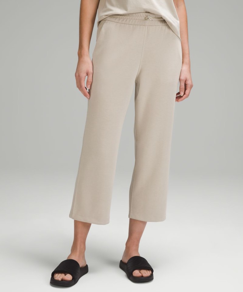 Lululemon | Women's Softstreme High-Rise Straight-Leg Cropped Pant Mojave Tan