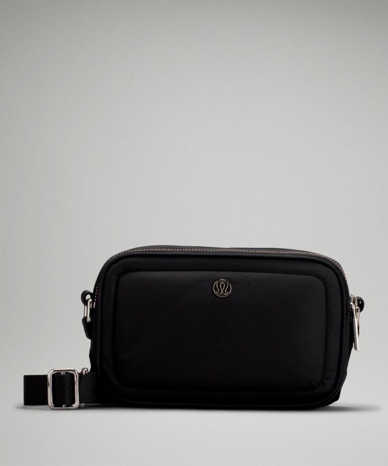 Lululemon | Women's Crossbody Camera Bag 2L Black