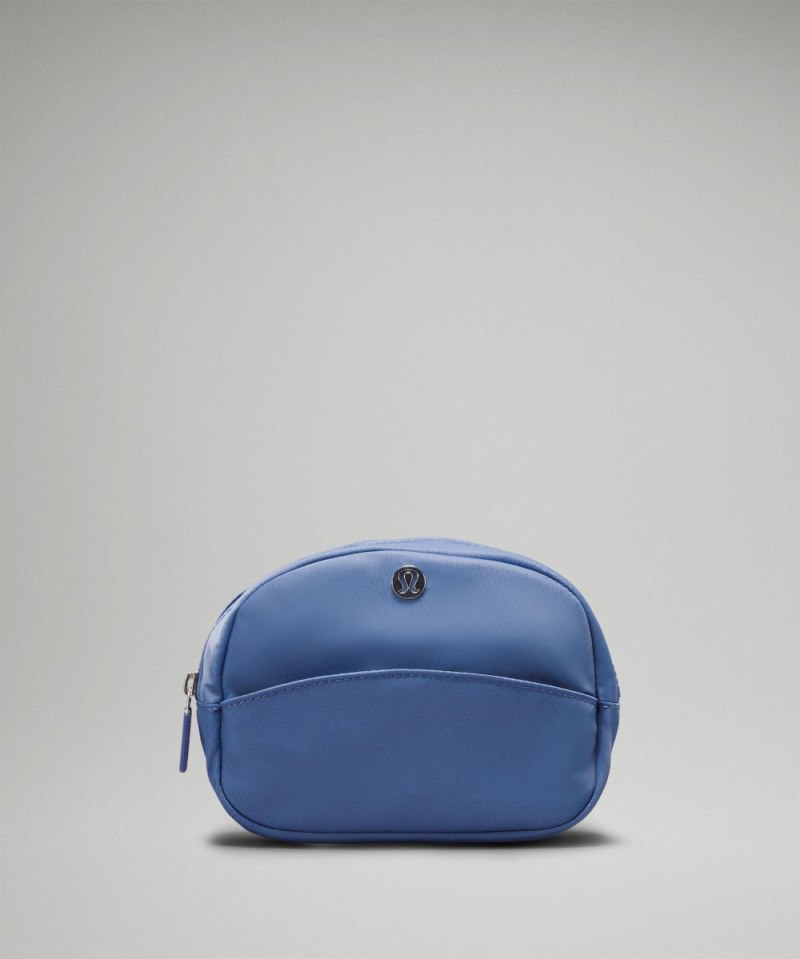 Lululemon | Women's City Essentials Pouch Mini Oasis Blue