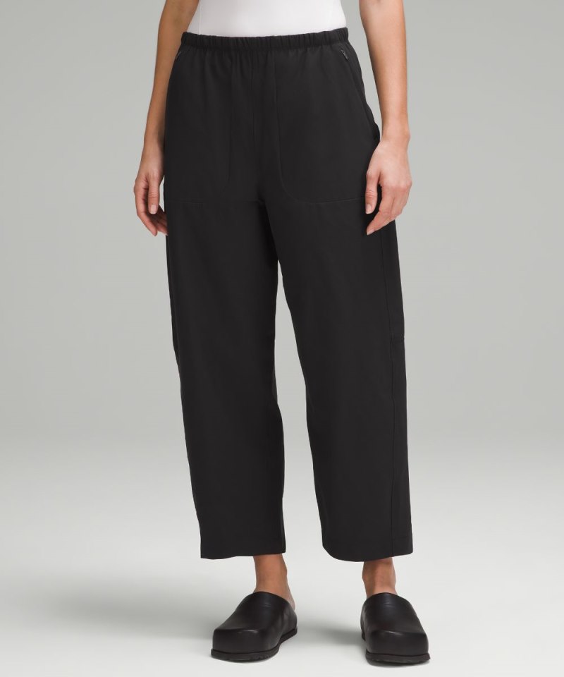 Lululemon | Women's Lightweight Mid-Rise Barrel-Leg Cropped Pant