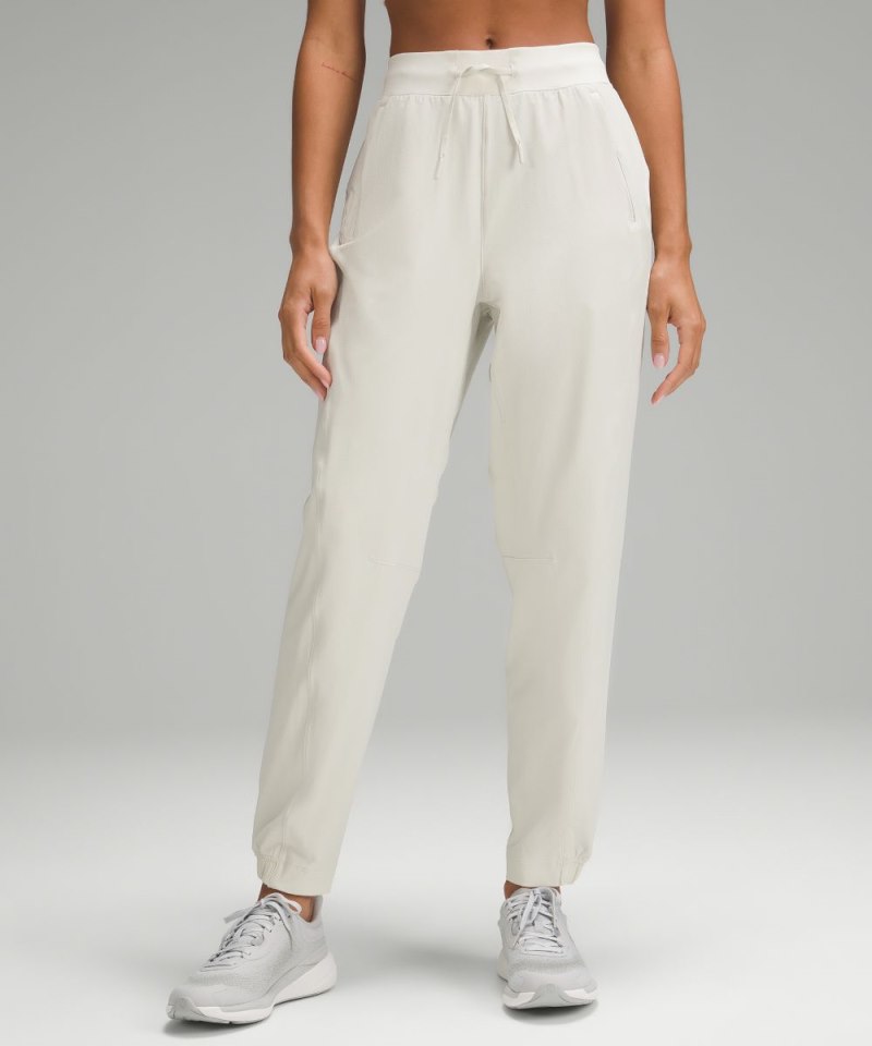 Lululemon | Women's License to Train High-Rise Pant Bone