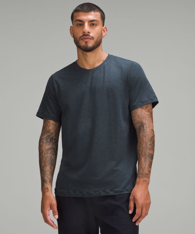 Lululemon | Men's Soft Jersey Short-Sleeve Shirt Heathered Classic Navy / Heathered True Navy