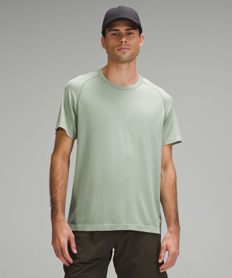 Lululemon | Men's Metal Vent Tech Short-Sleeve Shirt Updated Fit