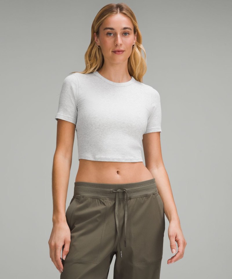 Lululemon | Women's Hold Tight Straight Hem Cropped T-Shirt Heat